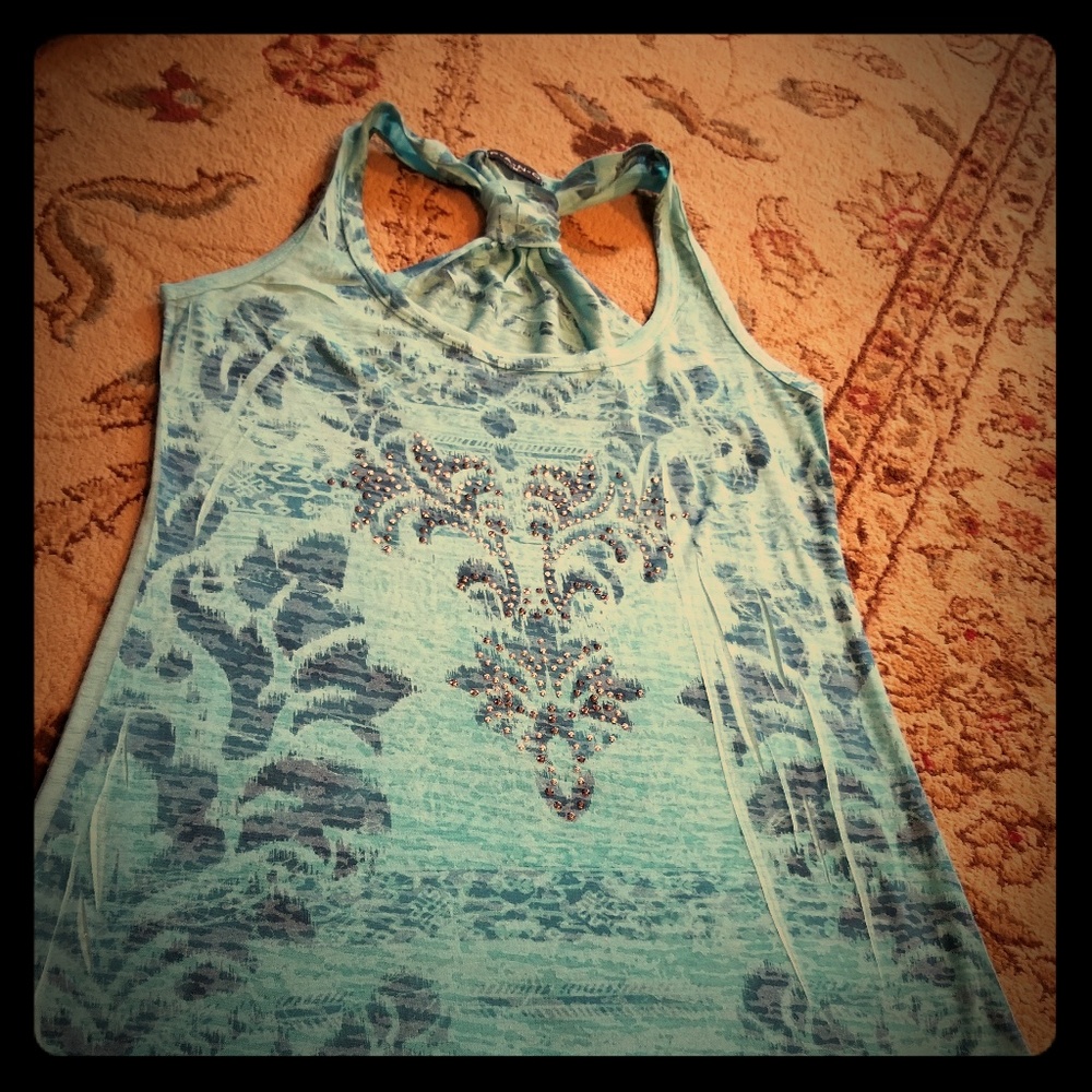 2/$12 🤩NWOT Fang Turquoise sparkle Tank